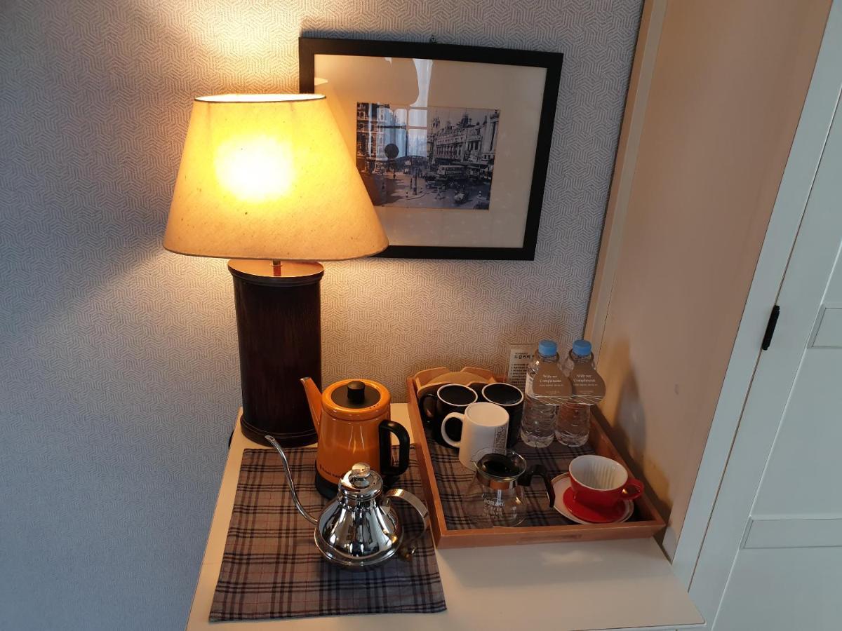 Hotel November Каннын Экстерьер фото