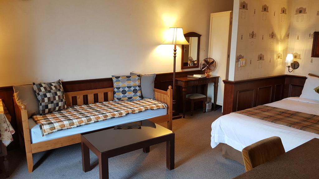 Hotel November Каннын Экстерьер фото