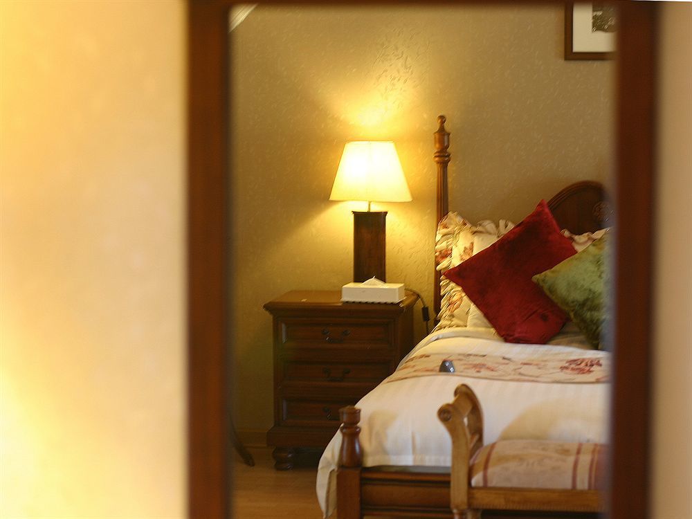 Hotel November Каннын Экстерьер фото