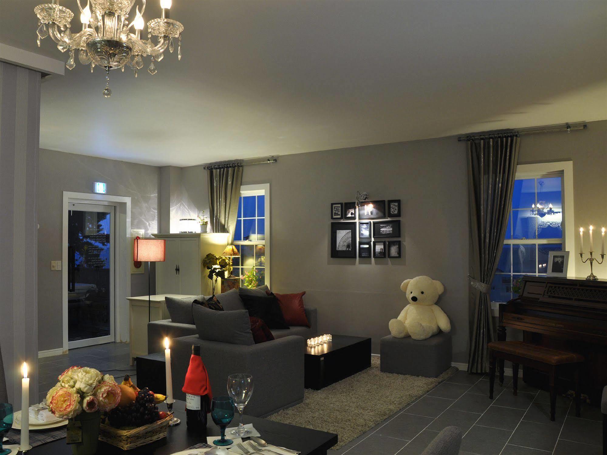 Hotel November Каннын Экстерьер фото