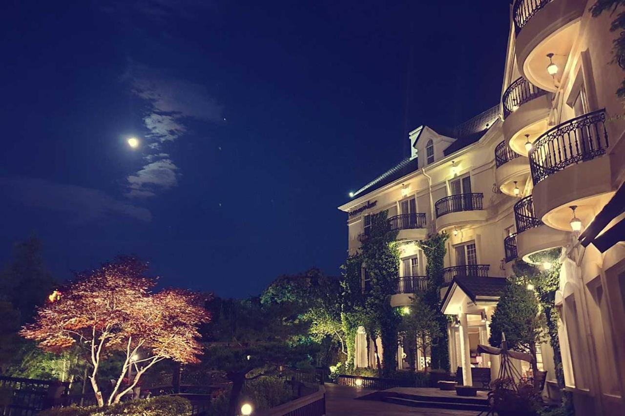 Hotel November Каннын Экстерьер фото